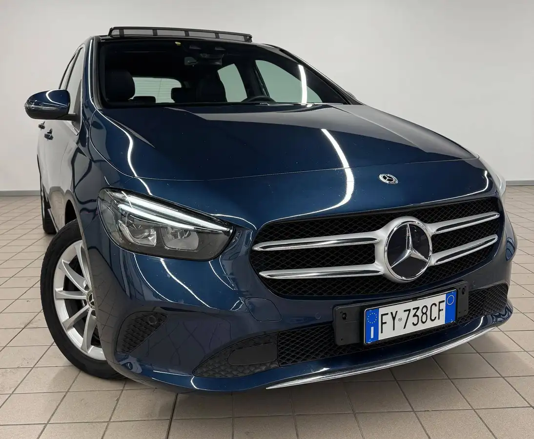 Mercedes-Benz B 220